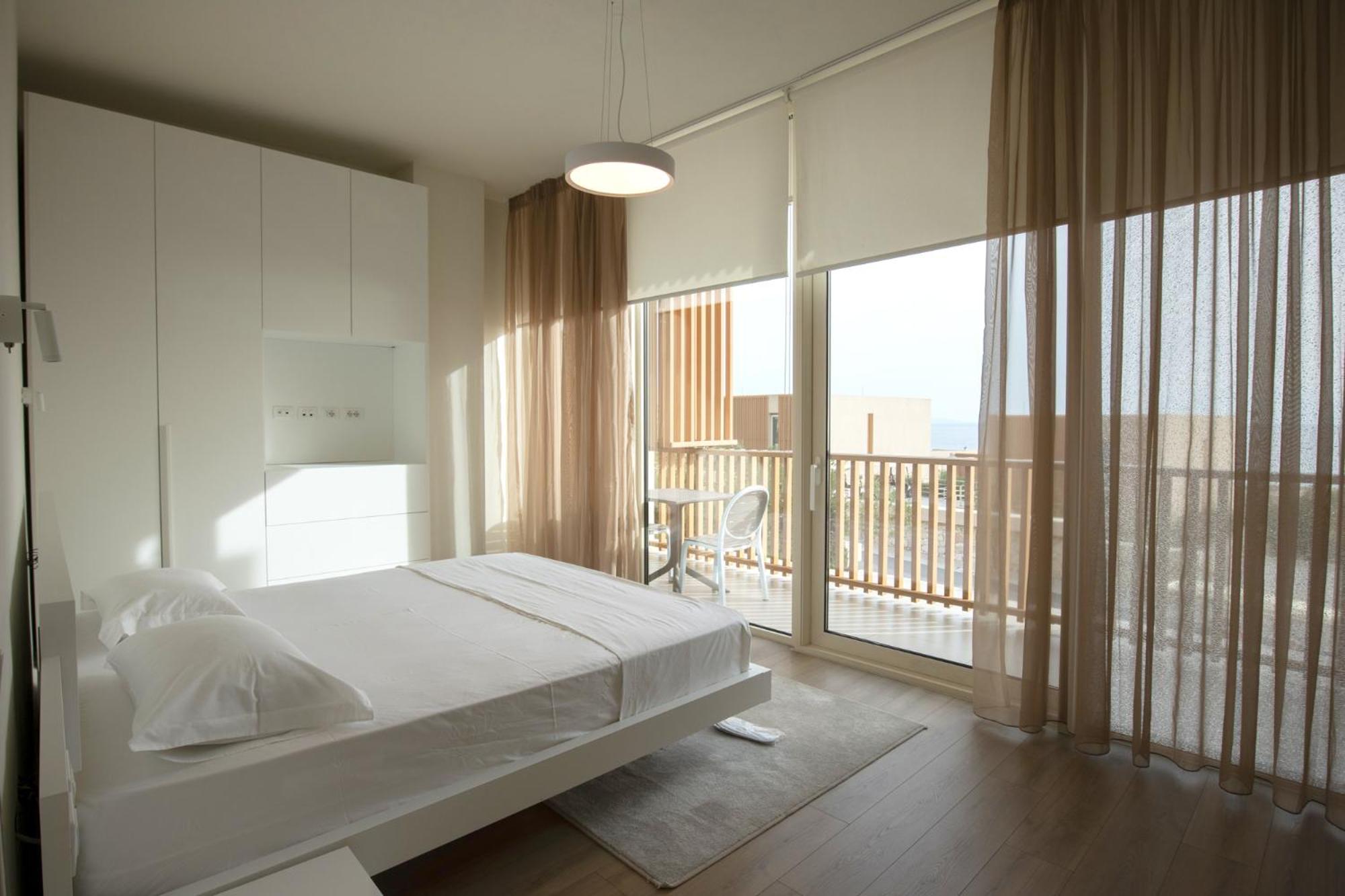 Green Coast Hotel Paljasa Exterior photo