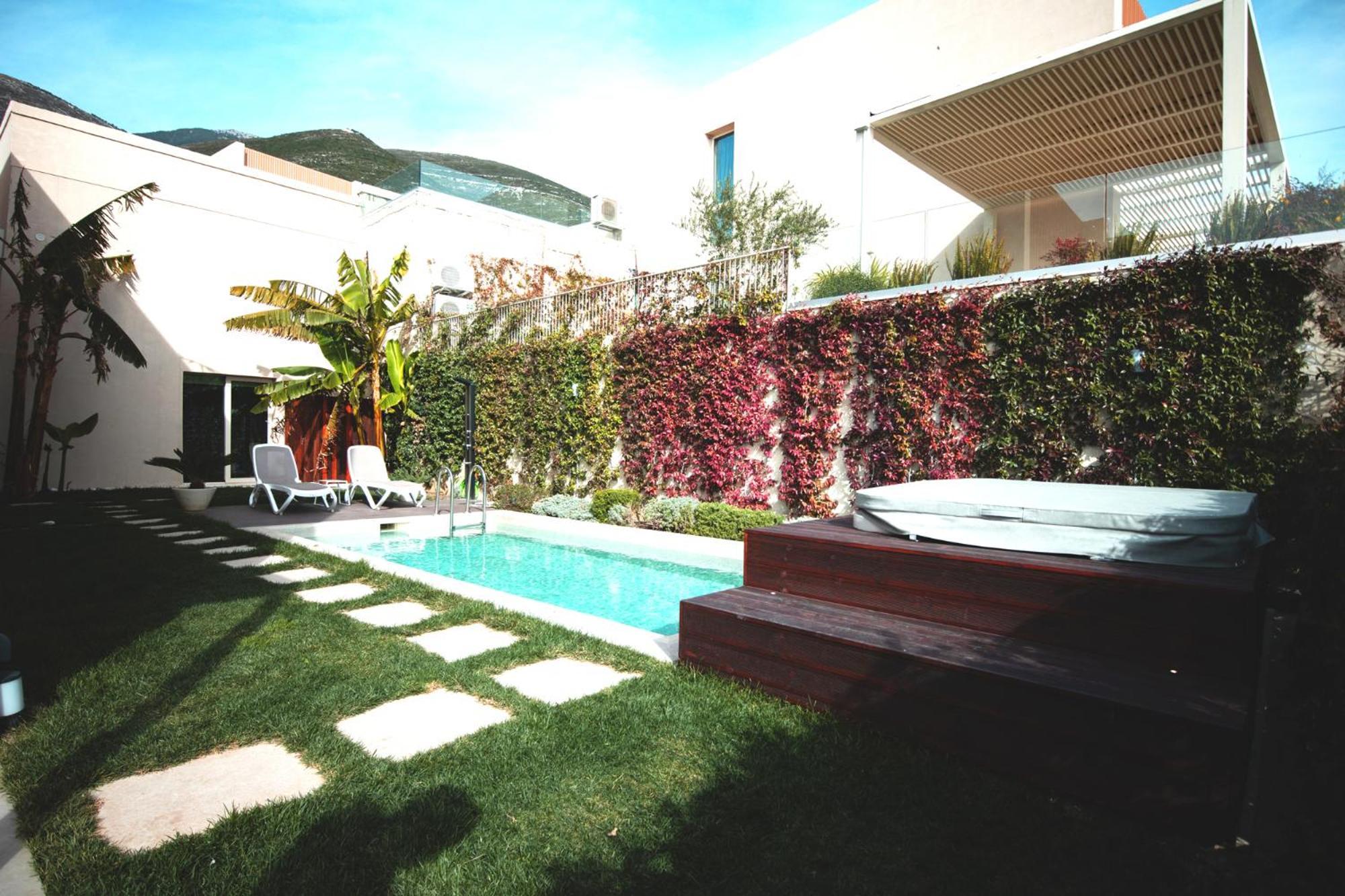 Green Coast Hotel Paljasa Exterior photo